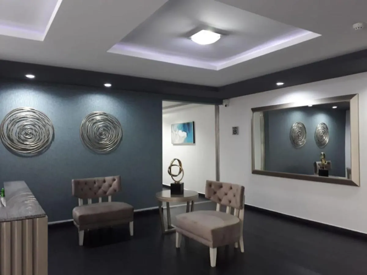 Misuitehotel La Carolina Quito Aparthotel